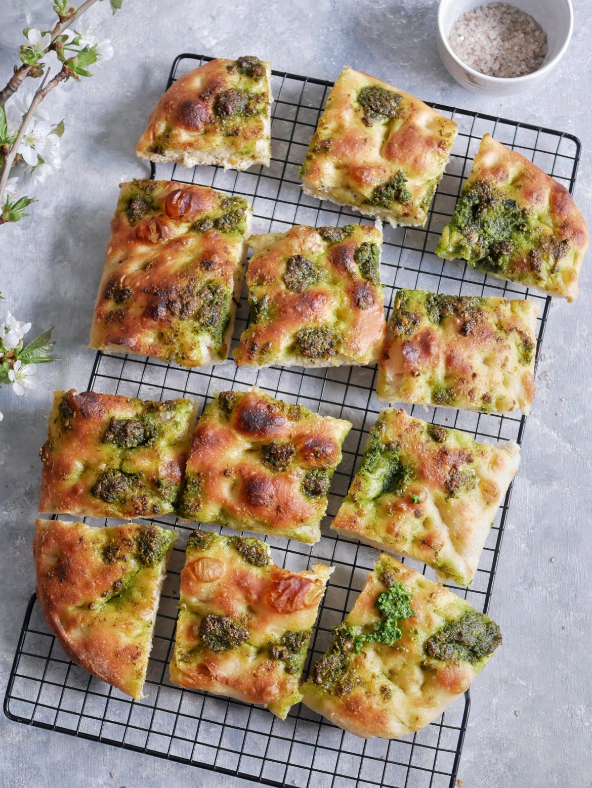 Focaccia z pesto Alicja Ogonowska